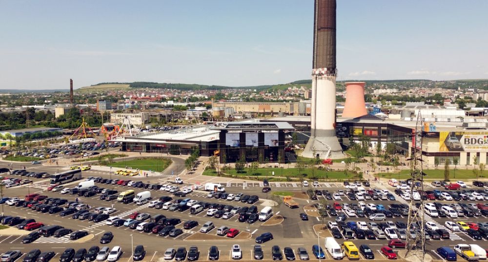 Shopping, relaxare și distracție, la Iulius Mall Suceava: Mai multe experiențe pentru toată familia și trafic record în prima lună de la inaugurarea extinderii. Află ce surprize mai urmează!