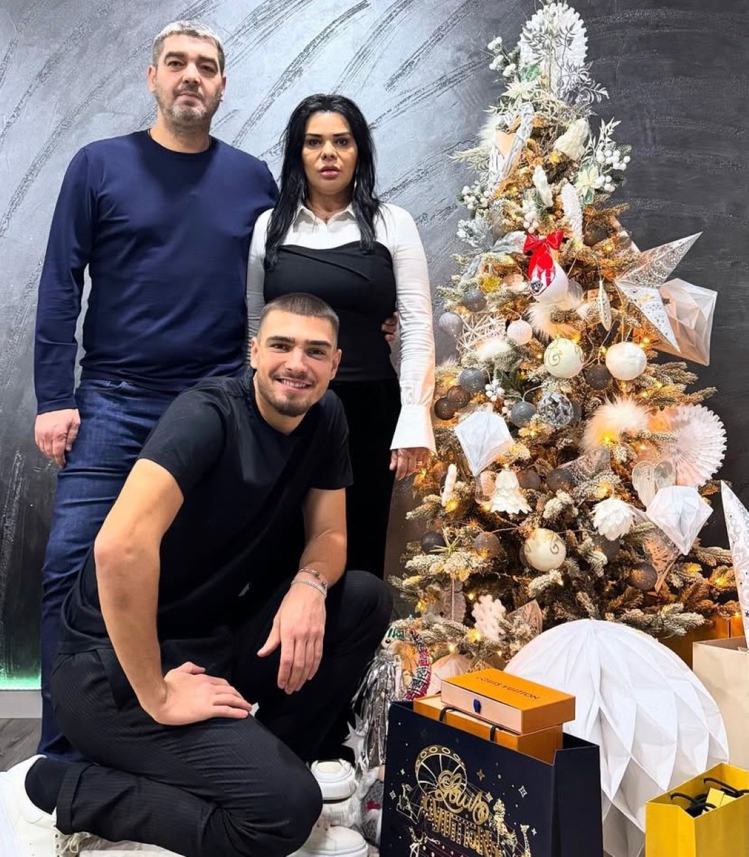 Cum se prezintă soția lui Liviu Ciobotariu: Carmen, la 53 de ani, radiază la fiecare apariție