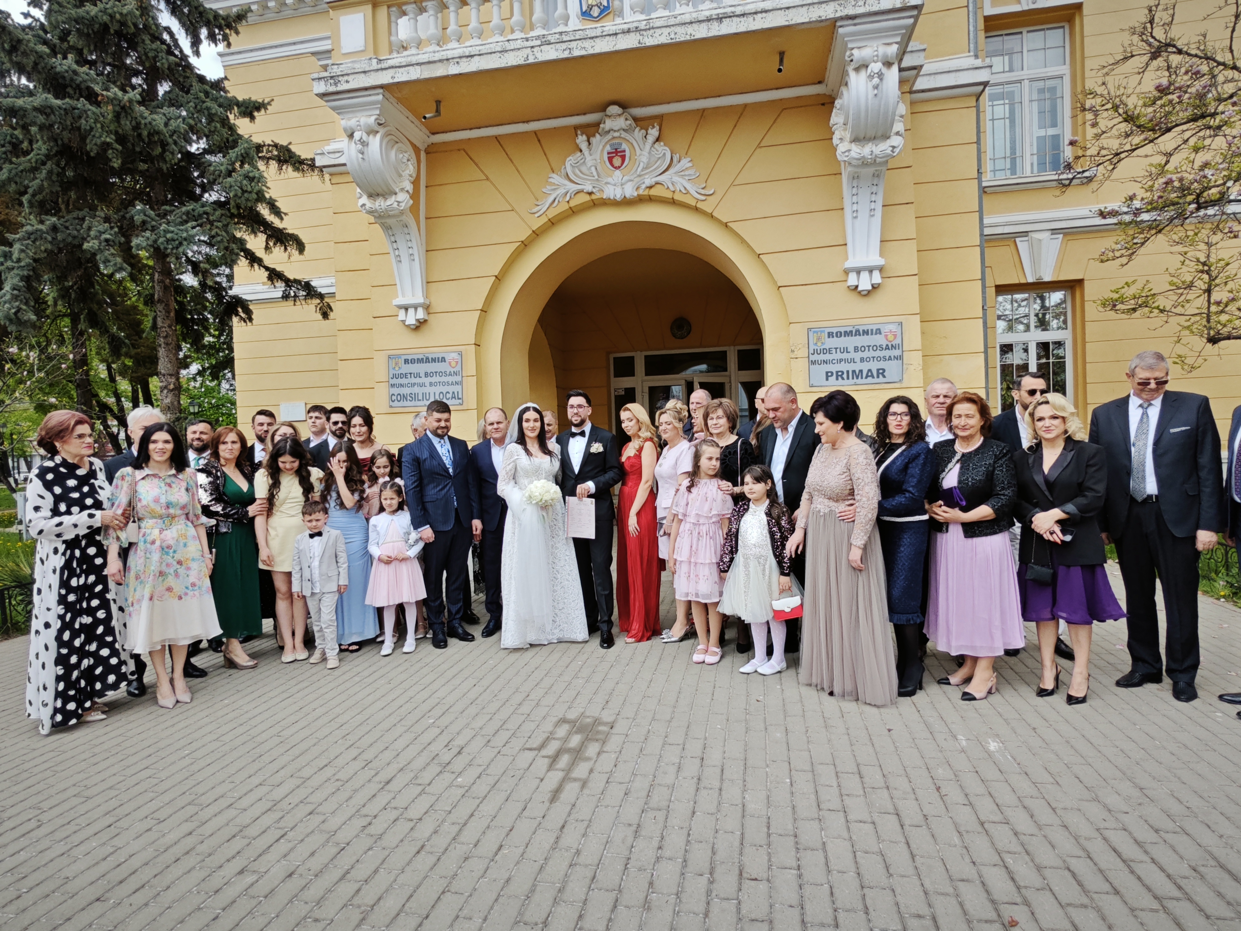 Fata cea mică a omului de afaceri Cornel Șfaițer s-a căsătorit, primarul a oficiat ceremonia – VIDEO 