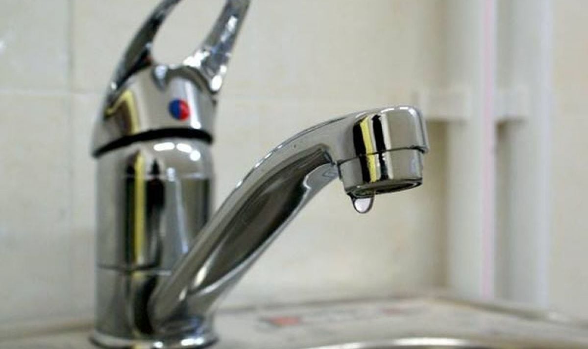 Se oprește apa pe două străzi din municipiu