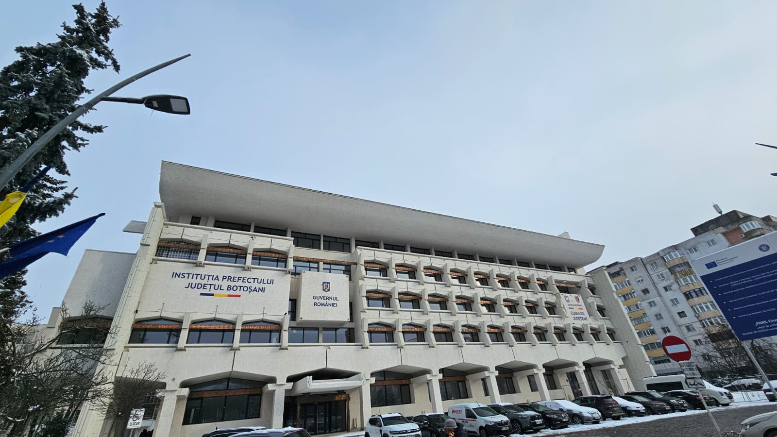 REFORMĂ anunțată și la Prefectura Botoșani, prefectul ar urma să renunțe la un consilier 