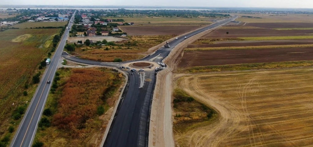 Au început lucrările de investigare a terenului pentru drumul expres A7 Suceava-Botoșani, specialiștii caută culoarul ideal chiar și pe terenuri private&nbsp;