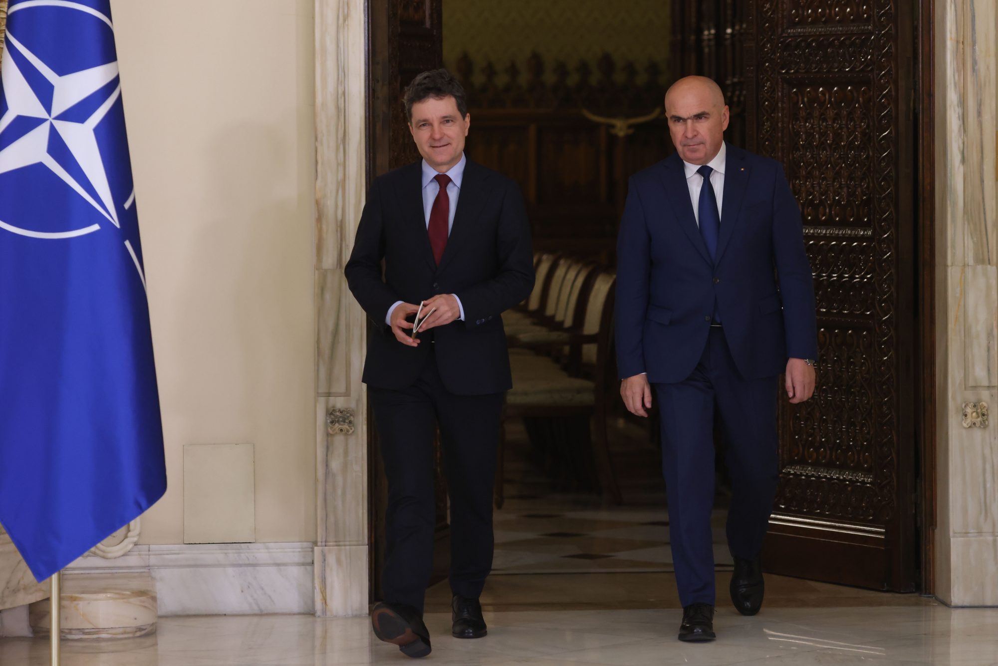 Ce spune Nicușor Dan despre varianta de a-l renominaliza pe Bolojan premier