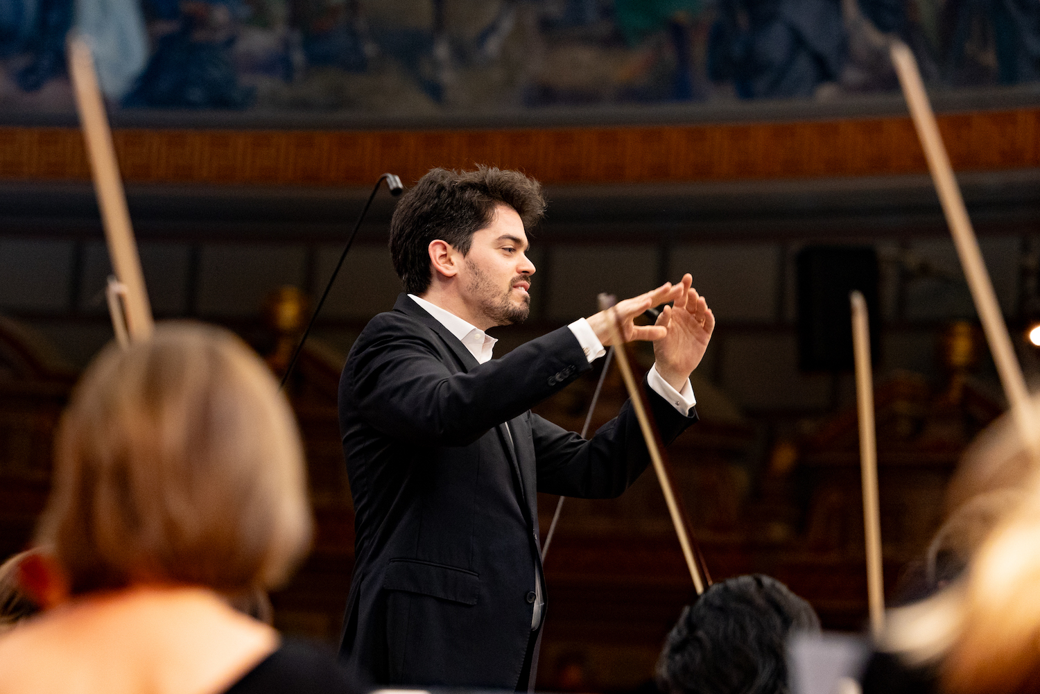 Dirijorul Lahav Shani: Muzica clasică, accesibilă oricui pe Spotify sau YouTube