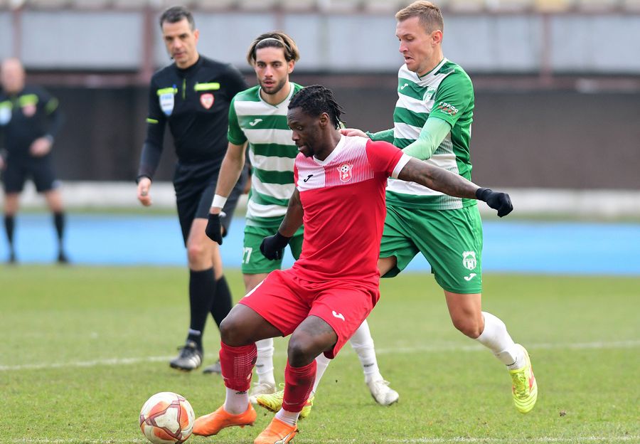 Superliga pregătește un transfer exotic: Vine atacantul minune al Camerunului