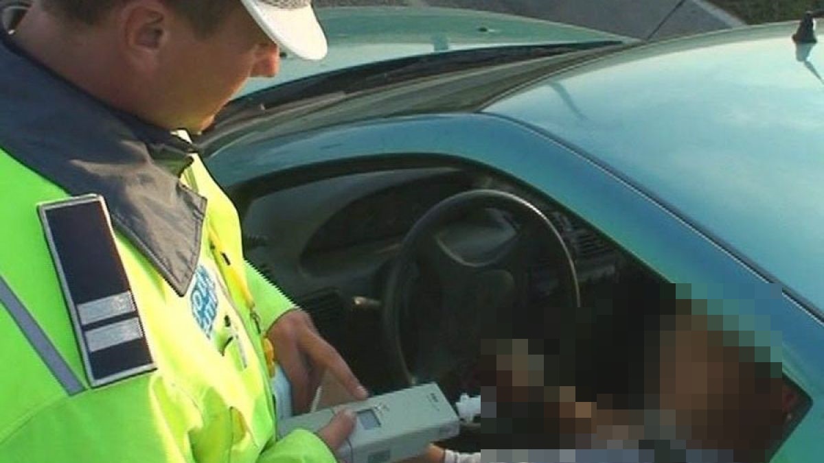 Botoșănean prins BĂUT la volan după un control în trafic