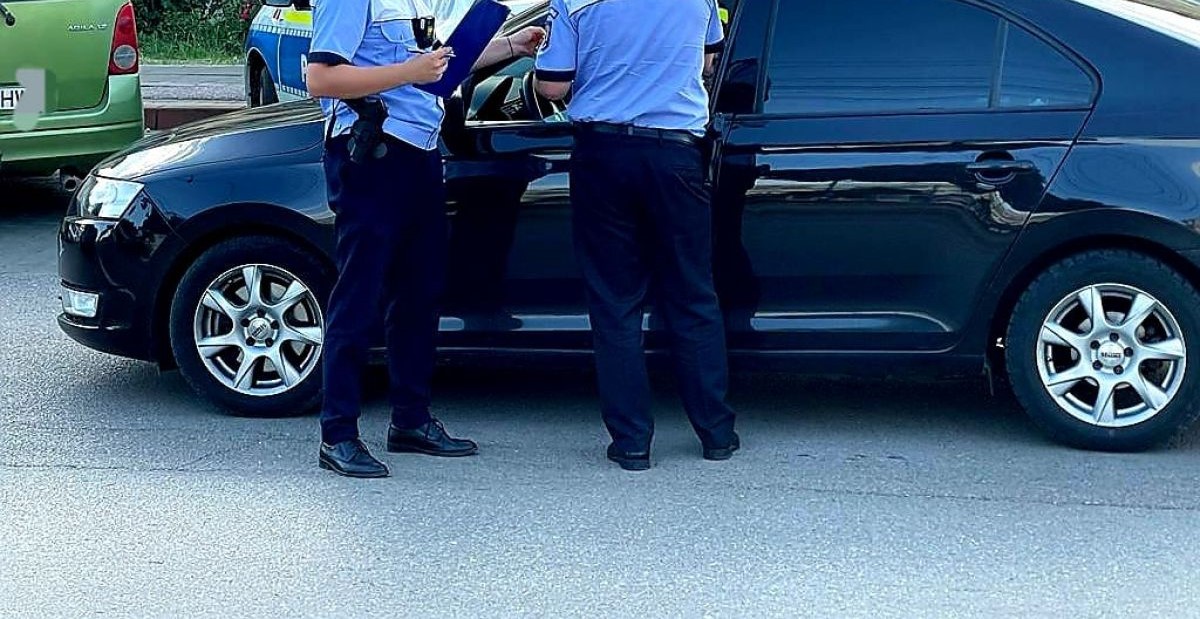 Întâlnire „ghinionistă” cu Poliția: Botoșănean prins puțin pilit la volan
