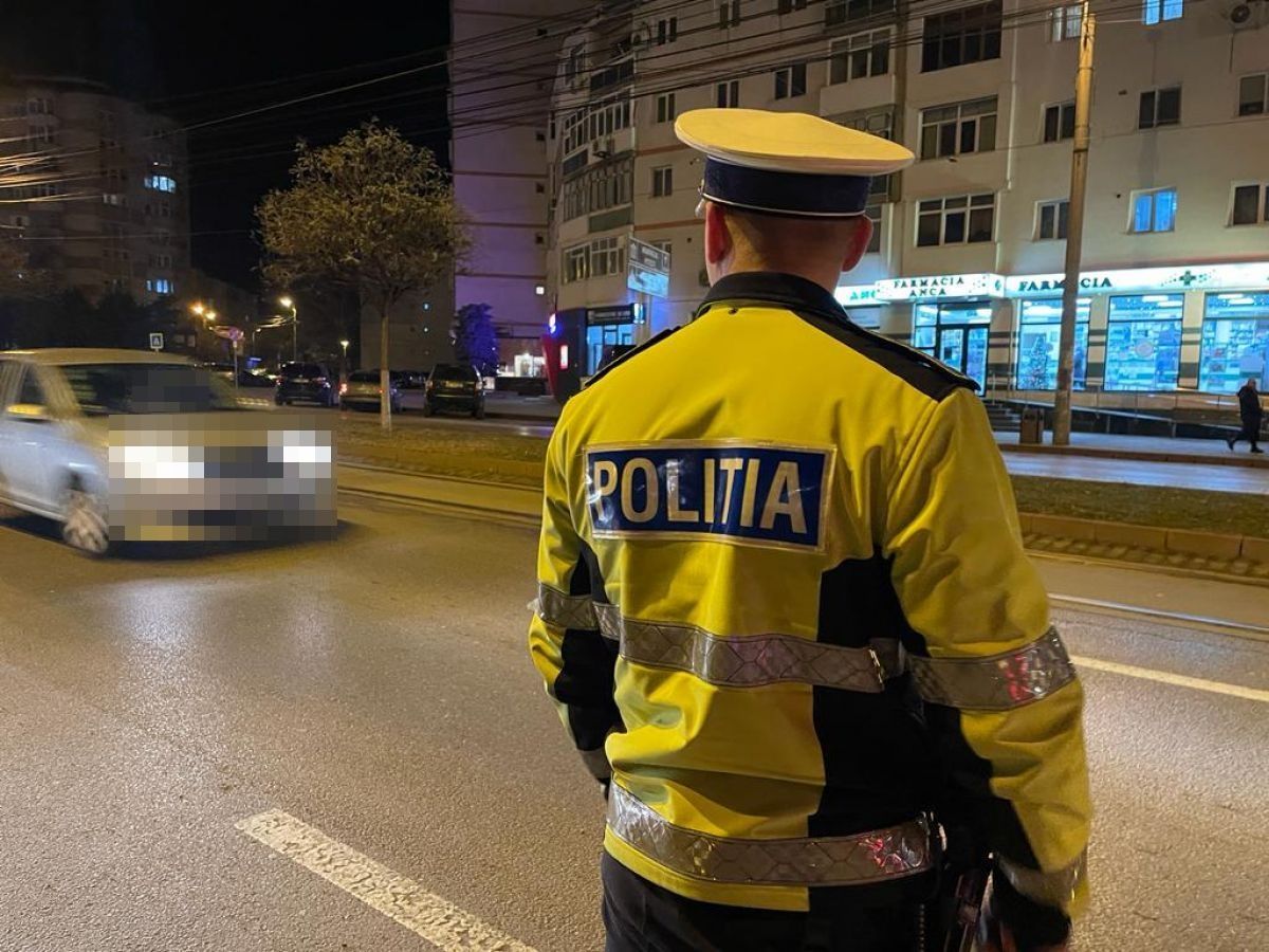 Botoșănean „puțin” BĂUT prins de polițiști pe Calea Națională