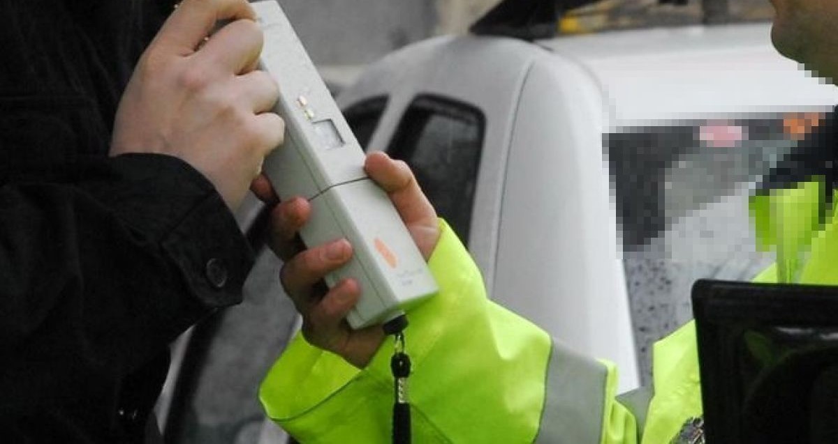 Bărbat din Teleorman prins BEATla volan pe un drum din Botoșani 