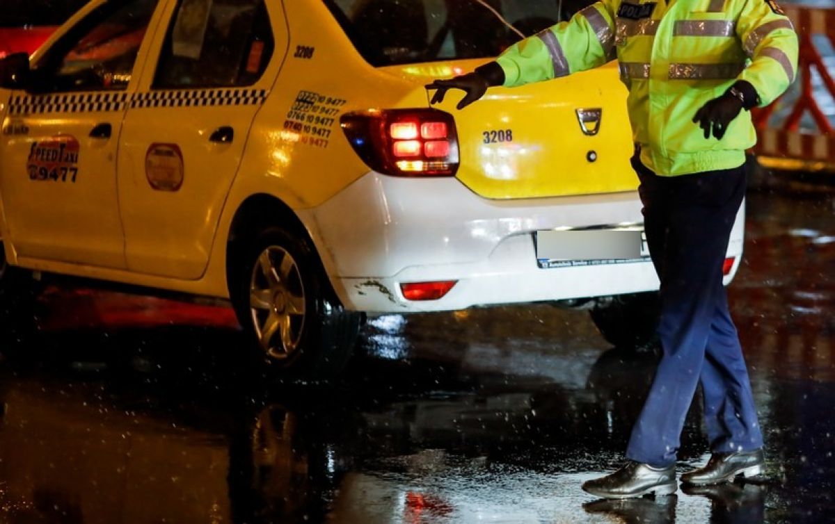 Vitezomani „încetiniți” cu amenzi de polițiștii rutieri 