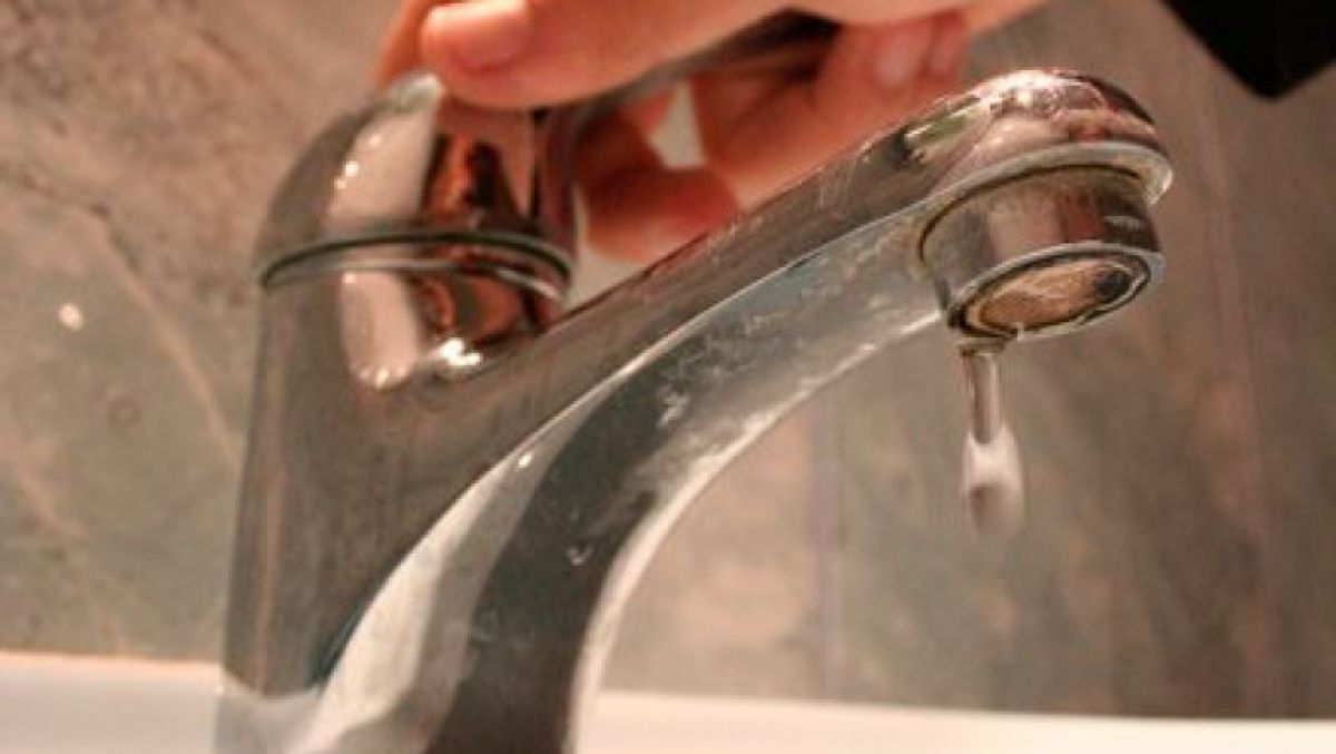 Două orașe și mai multe comune din județ rămân FĂRĂ apă: Anunțul Nova ApaServ