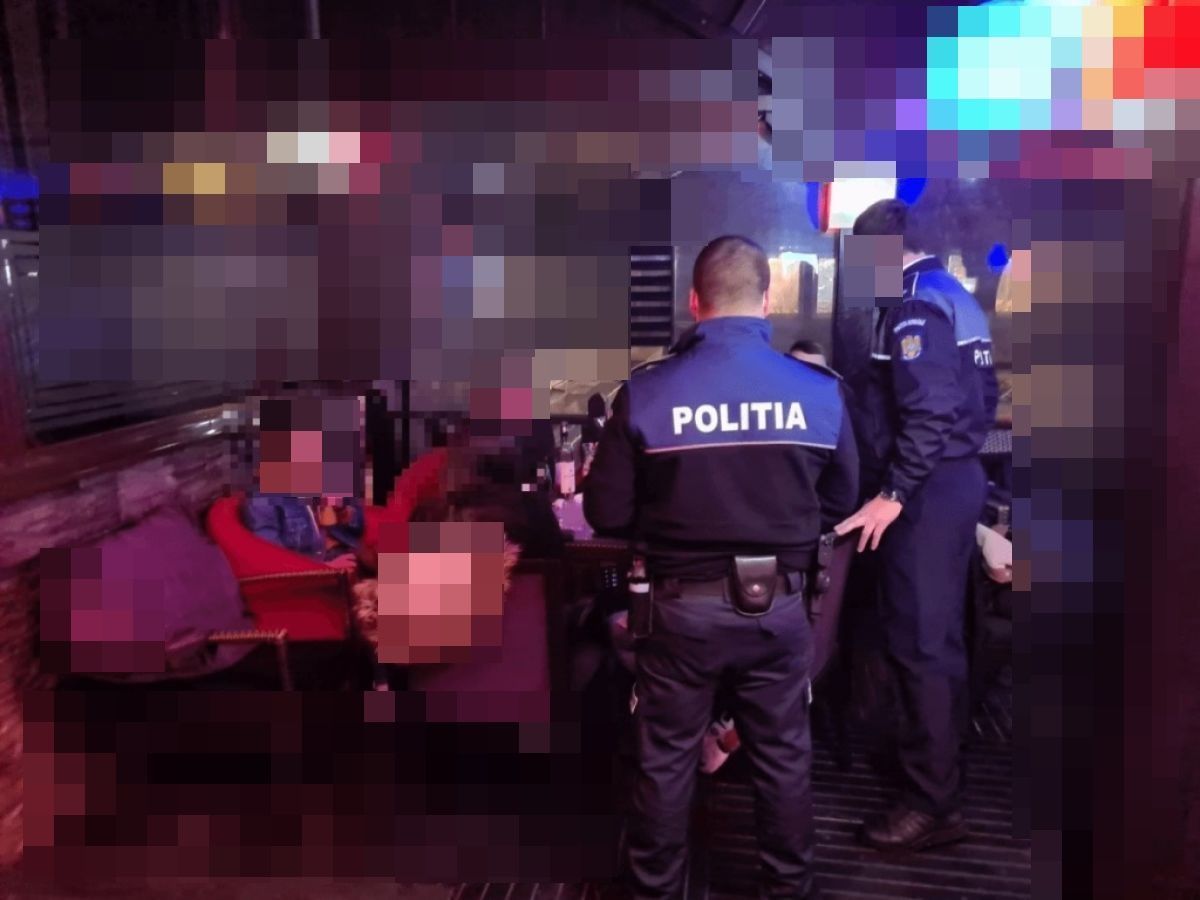Balul Bobocilor, supravegheat de polițiști și jandarmi: Controale prin cluburi și discoteci