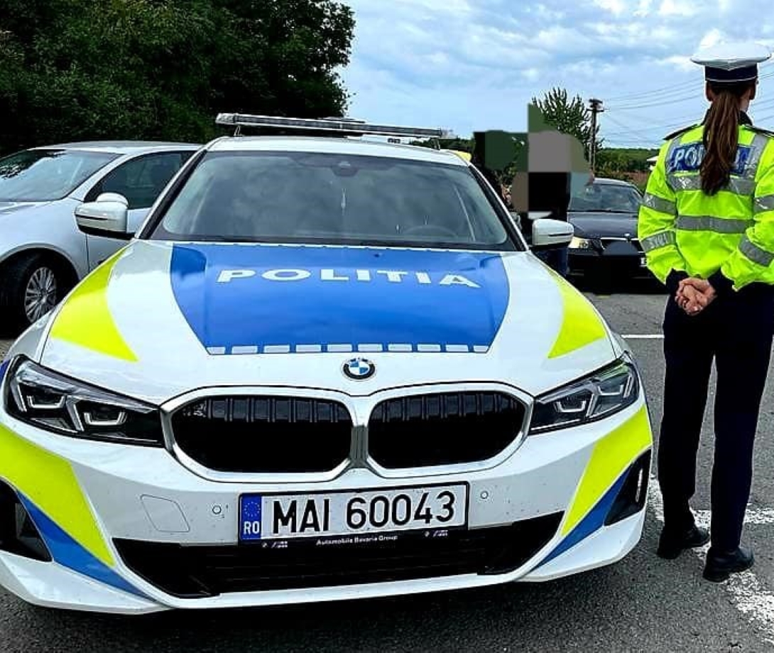 Tânăr de 19 ani rămas FĂRĂ permis după o întâlnire cu polițiștii în trafic