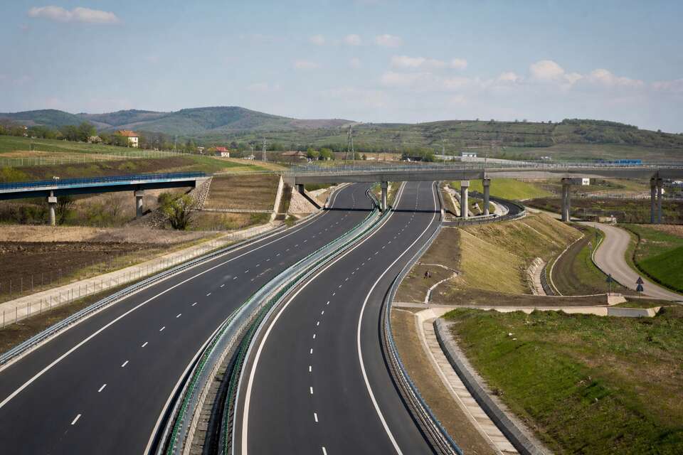 4,2 miliarde de euro din SAFE pentru transporturi includ și sectoarele A7 și A8 spre Botoșani 