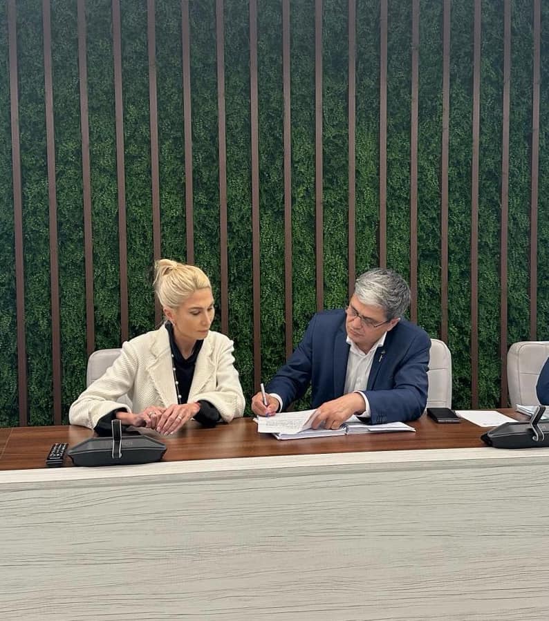 Angajații din muzee și biblioteci vor avea salariile majorate: Anunțul ministrului Culturii