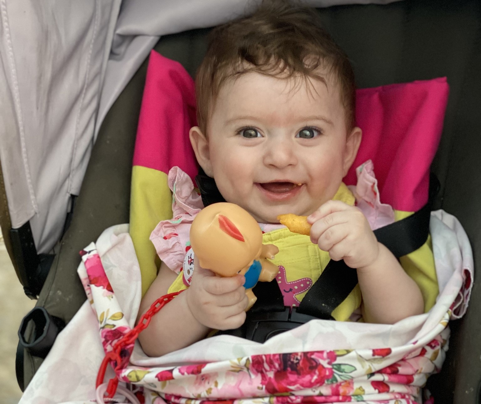 Strigăt disperat de ajutor pentru micuța Evelin: Merită să trăiască și să aibă o șansă la o viață normală