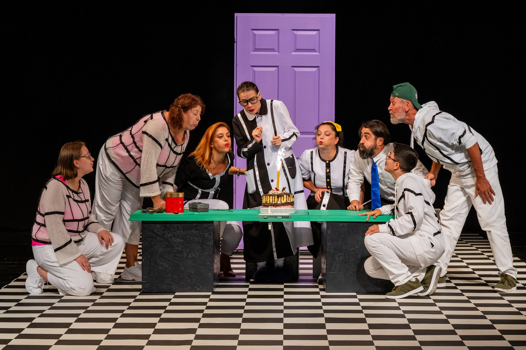 Teatrul „Mihai Eminescu” Botoșani deschide stagiunea cu o premieră