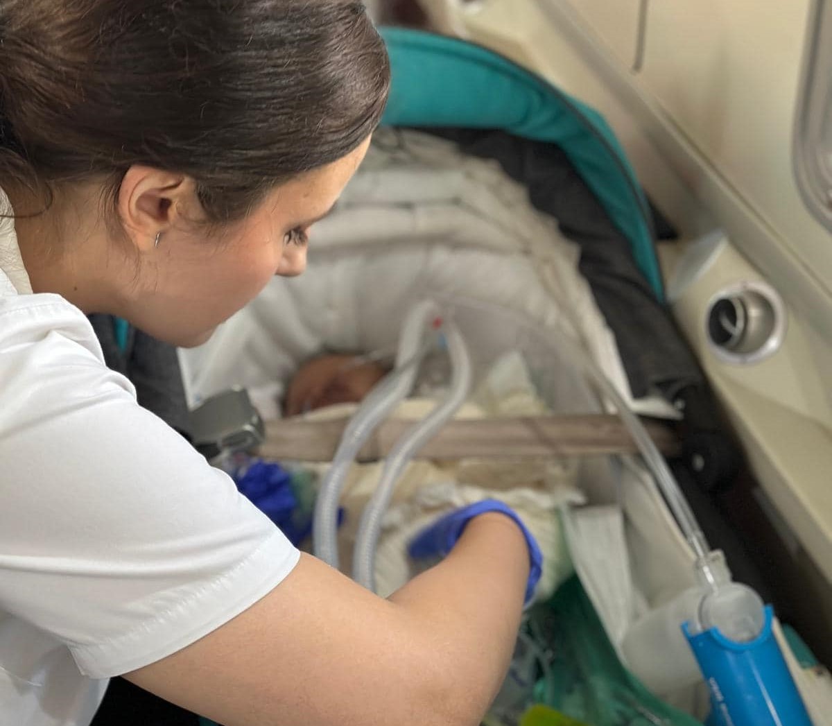 Bebeluș născut cu jumătate de inimioară: Strigăt de ajutor pentru Darius