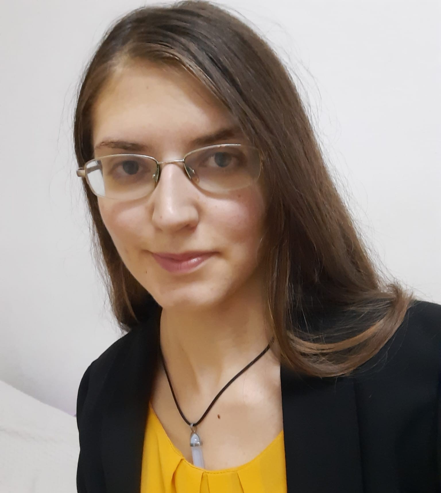 Studenta moartă în Iași depusă la Biserica Pacea: Mesajul DUREROS al unei profesoare: S-a remarcat prin finețe, blândețe