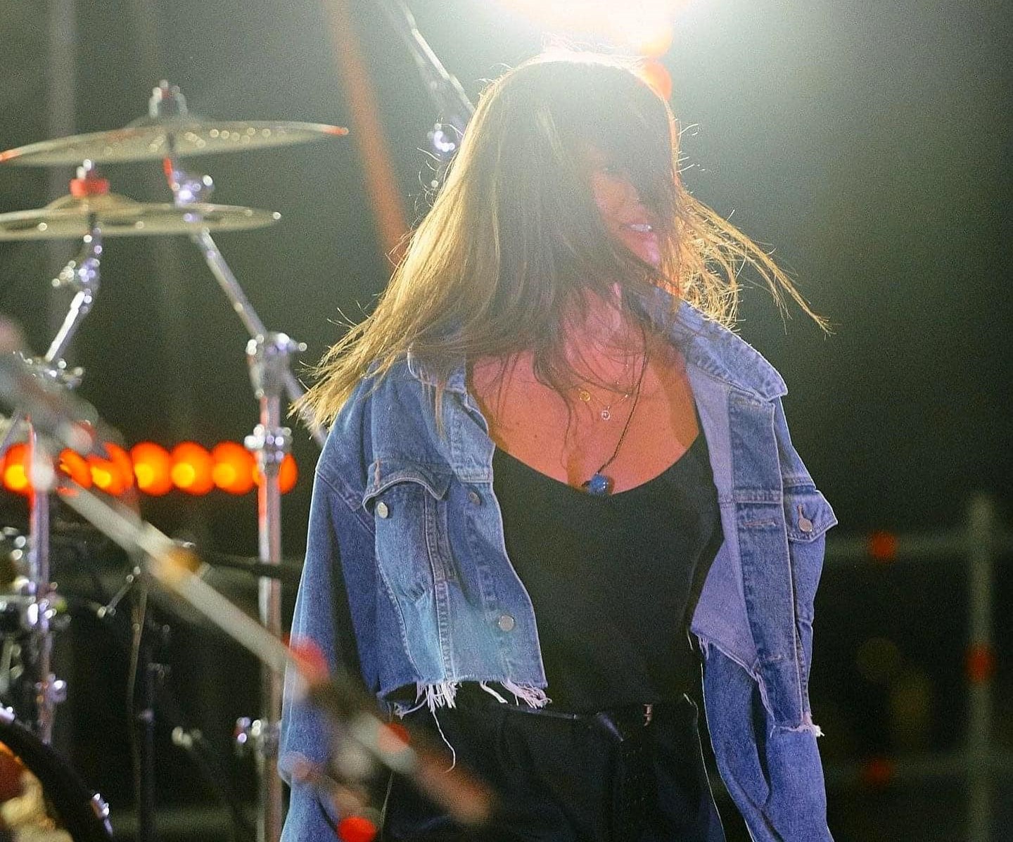 Cântăreață celebră, concert traumatizant la Botoșani: Țipam încontinuu «Bă, fugiți! » - VIDEO