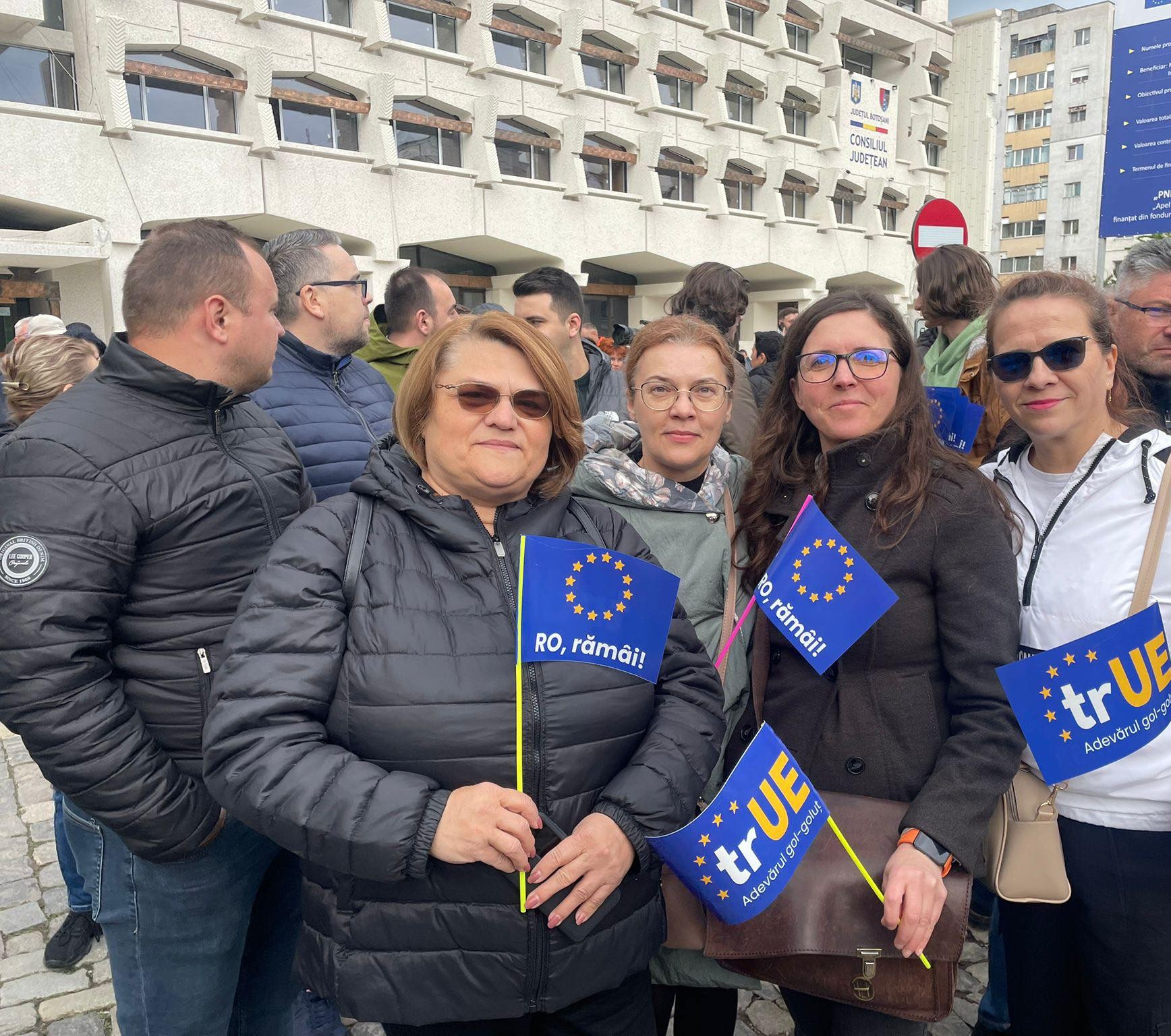 USR Botoșani: Nu transformați România într-o anexă a Rusiei / Luptați pentru România Europeană! 