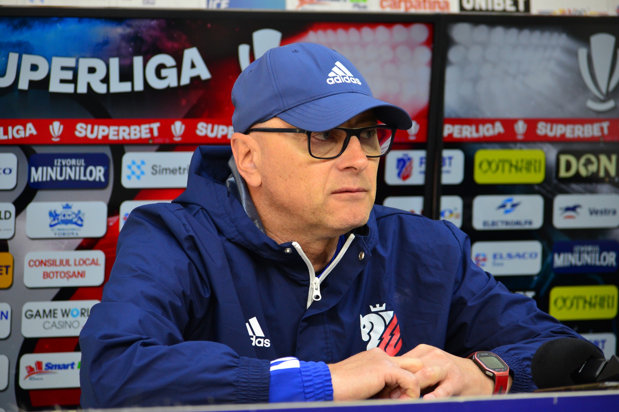 Leo Grozavu cheamă oamenii la stadion pentru meciul decisiv: Mai ales acum avem nevoie de suportul lor / Băieții sunt concentrați - VIDEO 
