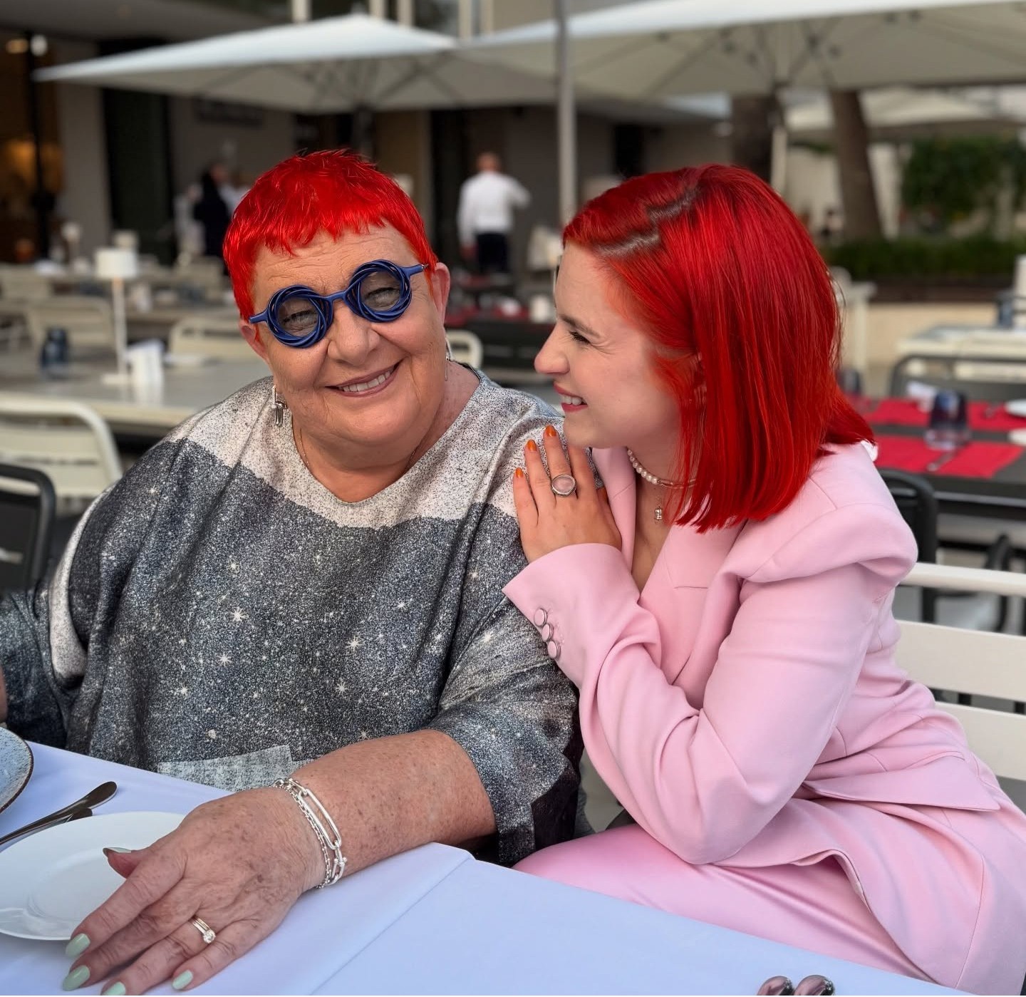 Actriță din Botoșani, mesaj emoționant pentru femeia care i-a schimbat viața: Să știi că ești tare iubită!