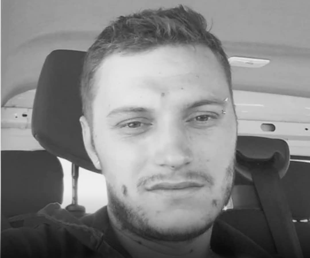 Durere fără margini: Tânărul din Botoșani mort în accidentul din Italia condus sâmbătă pe ultimul drum 