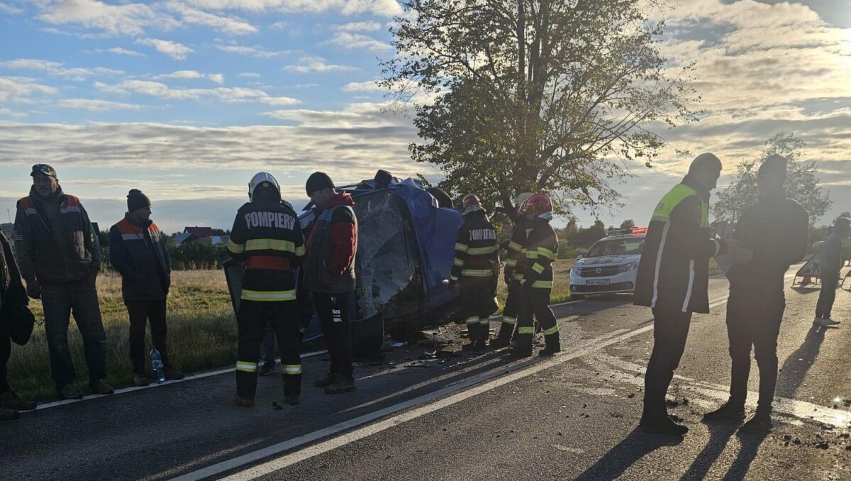 Un şofer din Botoşani a încercat să evite un accident dar a provocat altul