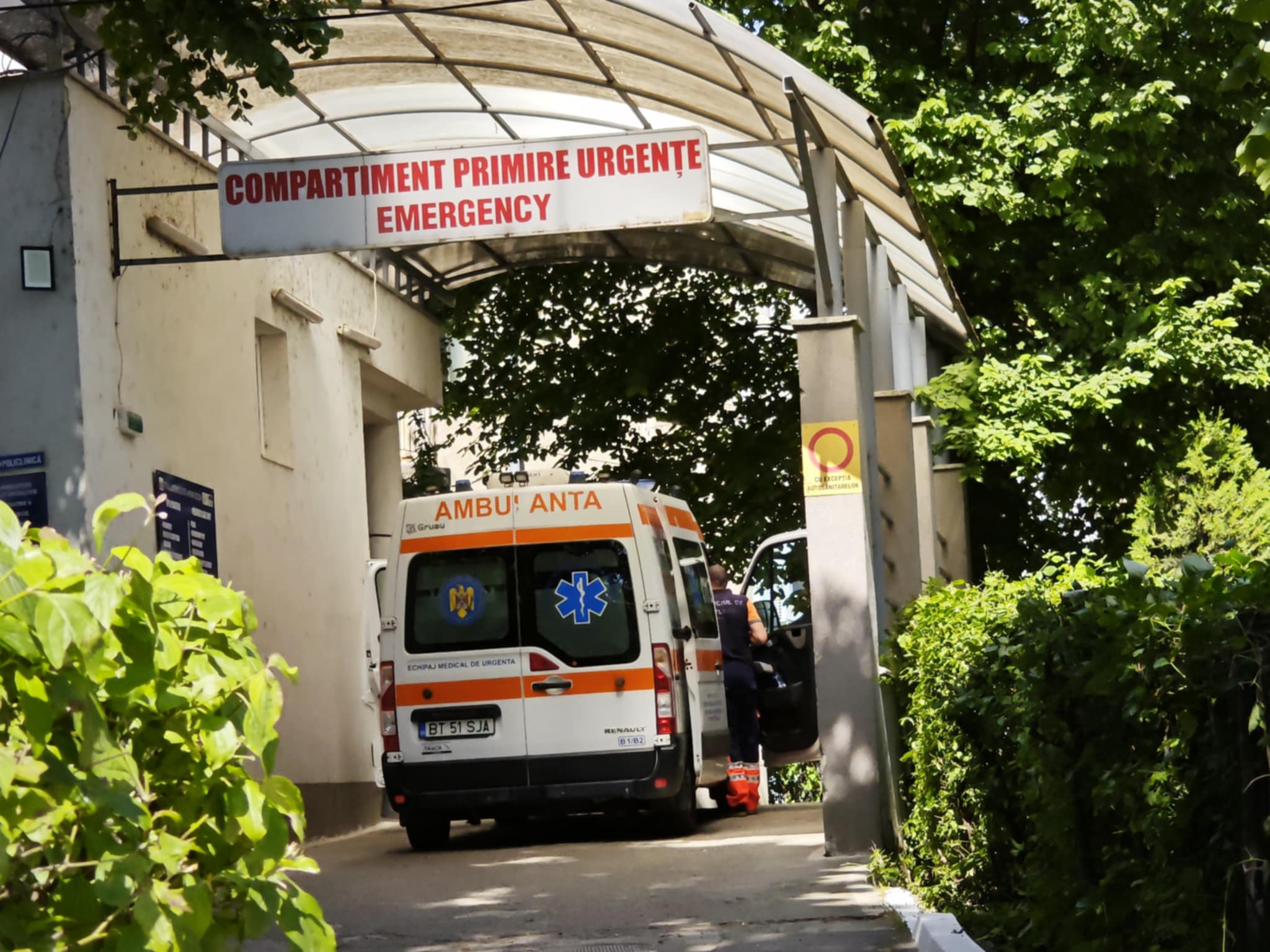 Adolescenți ajunși la spital după tot felul de provocări pe internet, medic: Am trăit fenomenul ăla Spider-Man