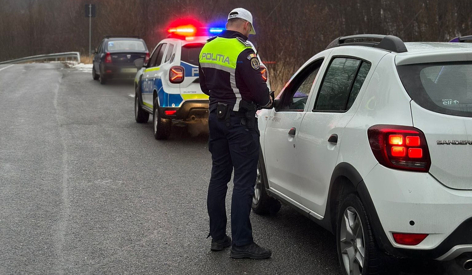 Tupeistul zilei a rămas fără permis după ce a ignorat polițiștii