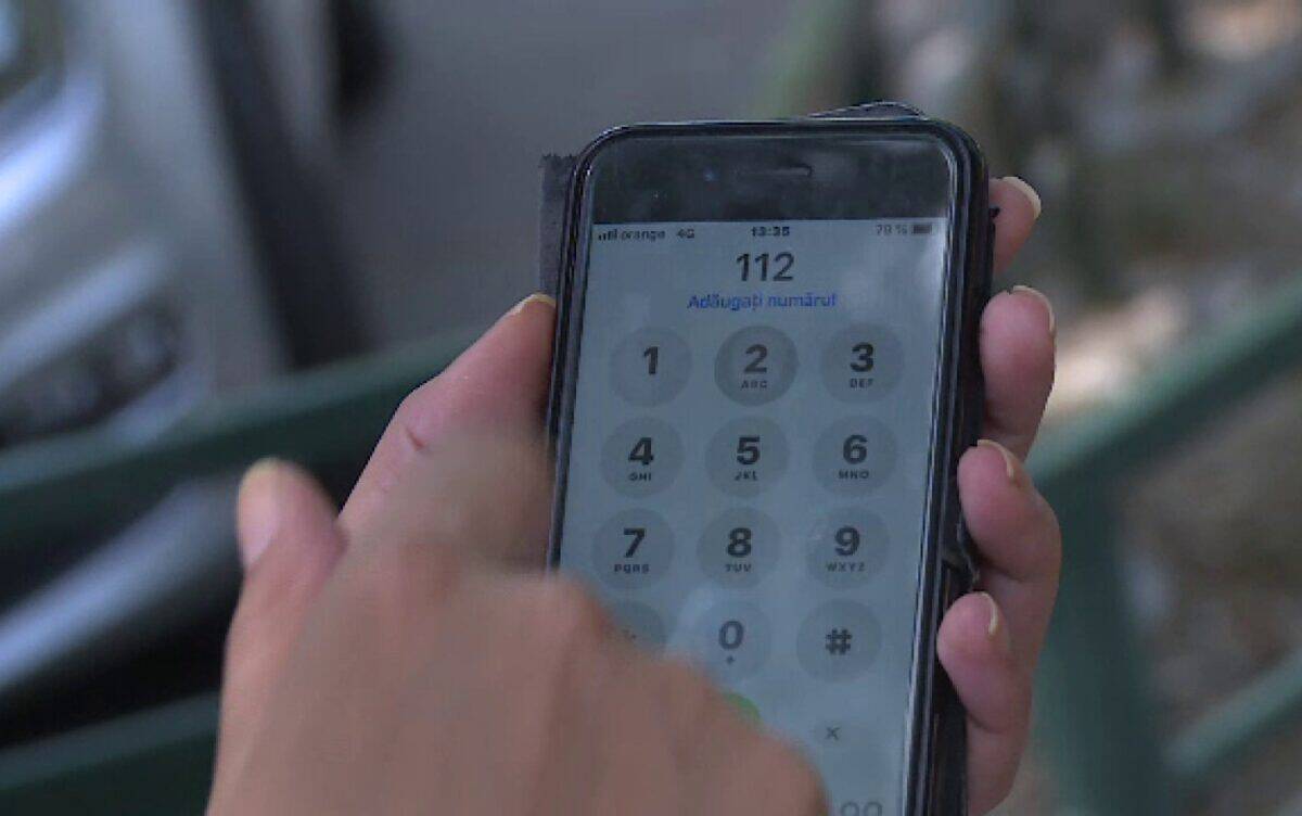 Botoșăneni AMENDAȚI de polițiști după ce au sunat la 112