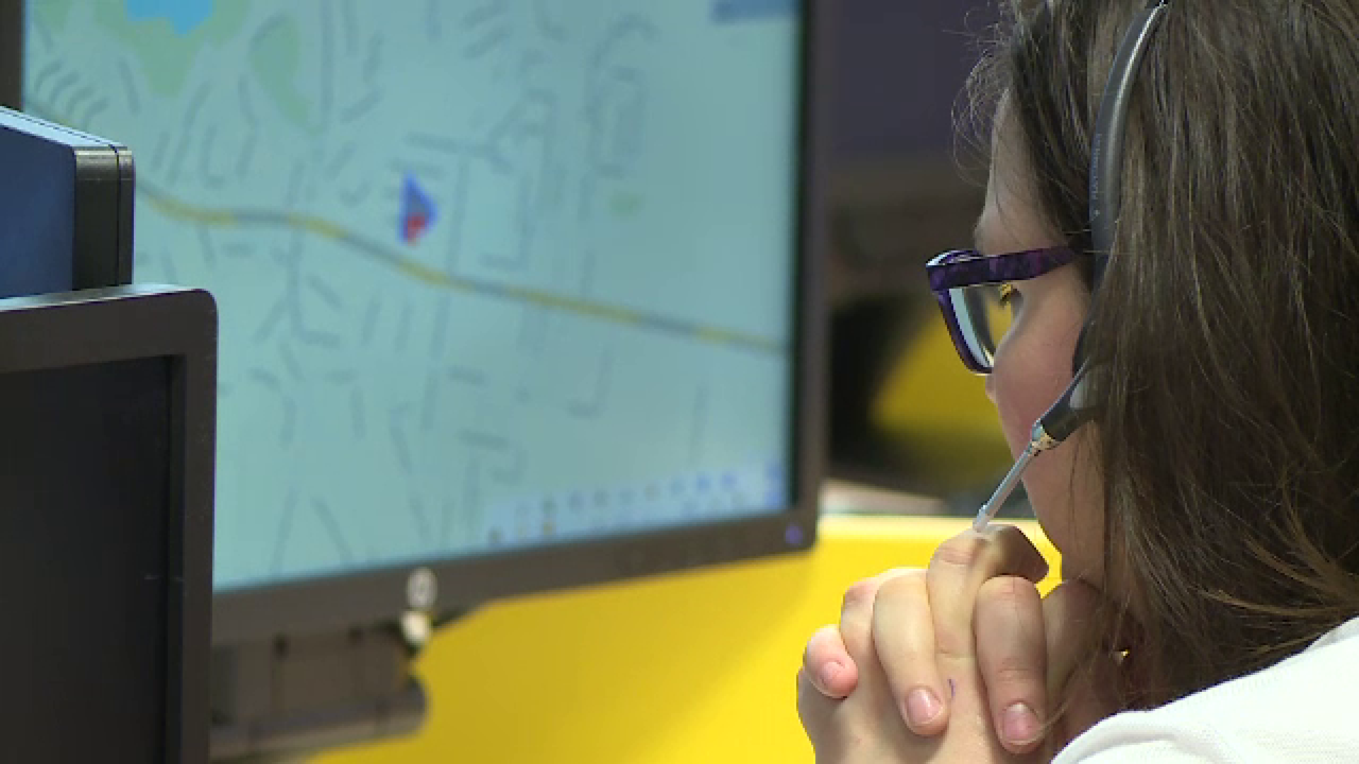 Vara farselor la Botoșani: Sute de amenzi date pentru „glumițe” la 112 