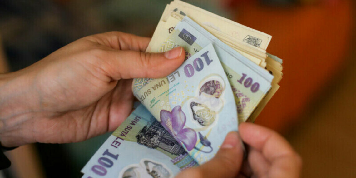 Salariile din Botoșani și Moldova, la coada clasamentului: diferențe uriașe față de marile orașe