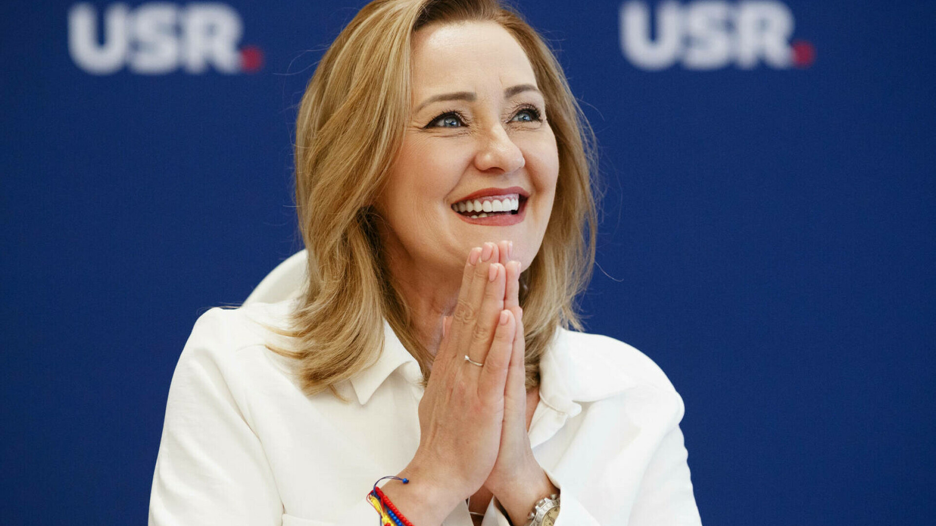 Elena Lasconi, prima reacție după ce l-a depășit pe Ciolacu: Votul vostru nu a fost unul pentru mine, ci pentru voi