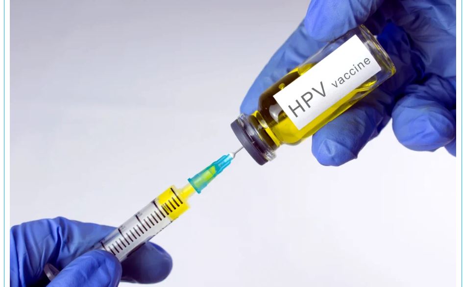 Vaccinarea gratuită anti-HPV continuă: lege promulgată, acces extins pentru tineri și femei