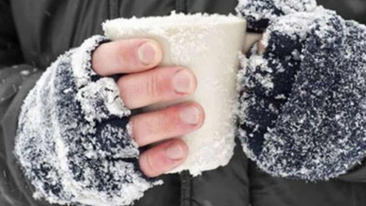 Semnele ascunse ale hipotermiei: cum le recunoști și ce trebuie să faci urgent