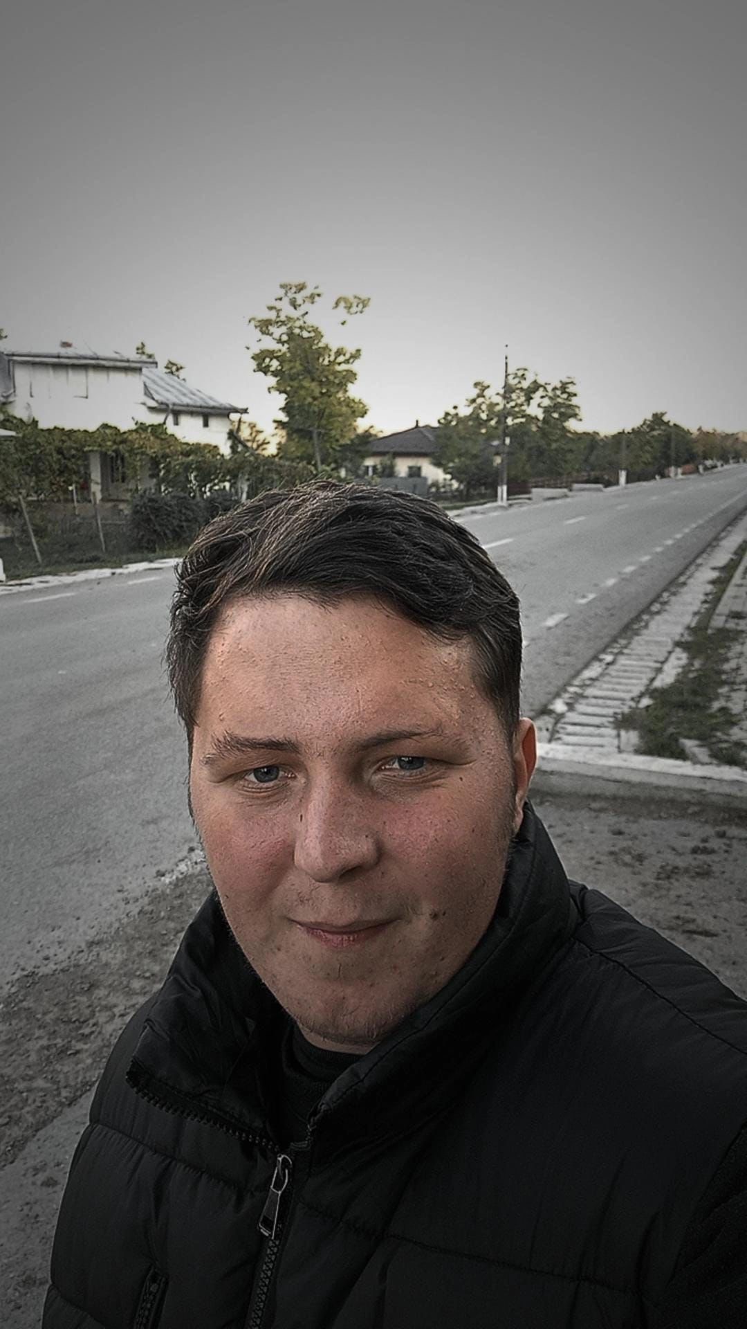 Polițiștii caută un tânăr de 18 ani dispărut din județul Botoșani 