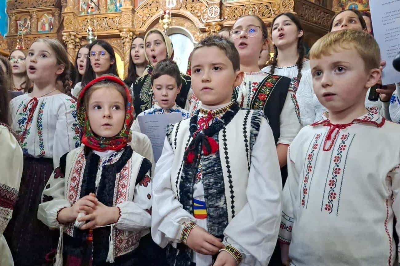 Concert de colinde la Victoria: Tradiție și emoție la a III-a ediție „Hristos Se Naște, Slăviți-L!”