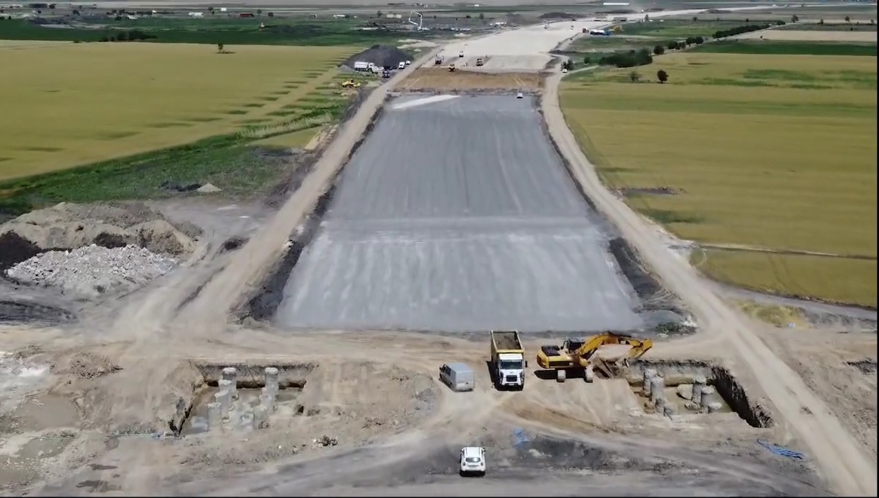 Bani europeni pentru autostrada ce va lega Moldova de Transilvania pe un traseu de 162 km