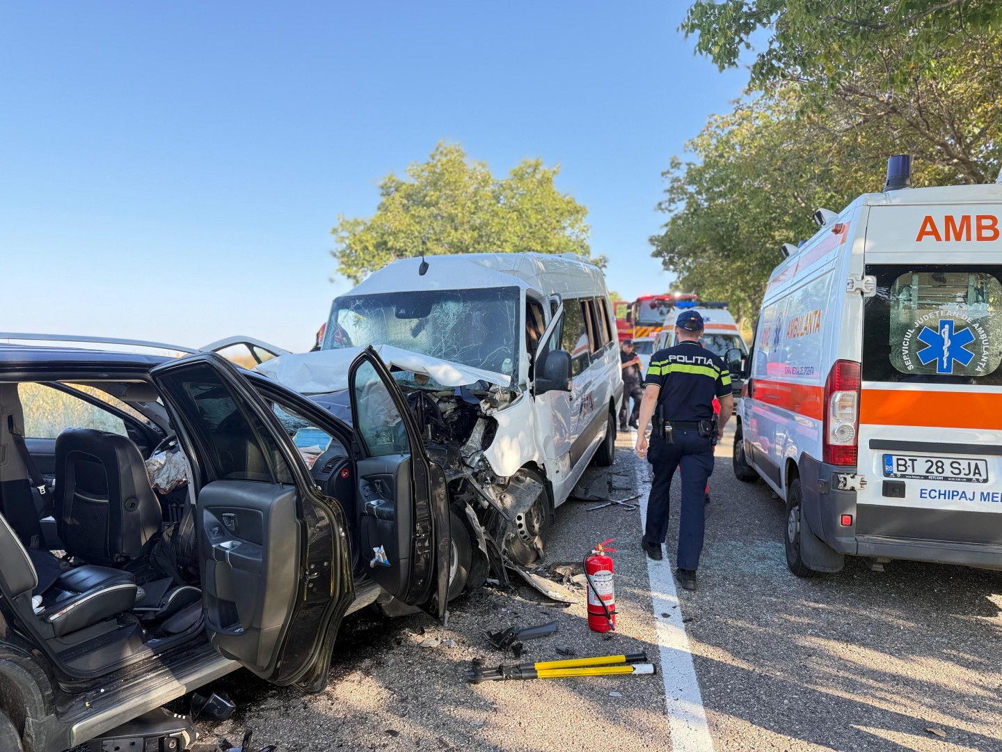 Botoșăneanca preluată cu elicopterul după accidentul cu victime multiple a murit la Iași 