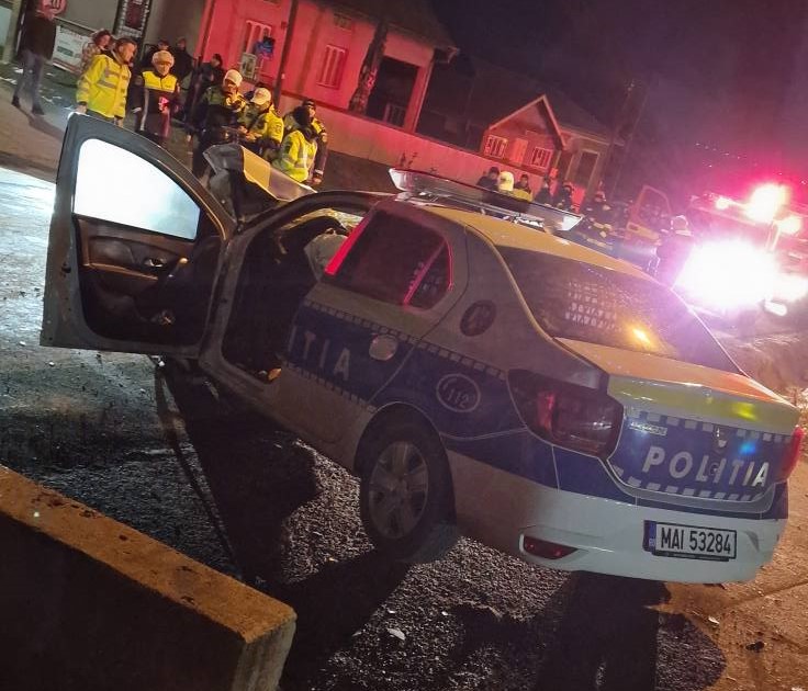 Polițiști în misiune răniți în accidentul de la Vorona 