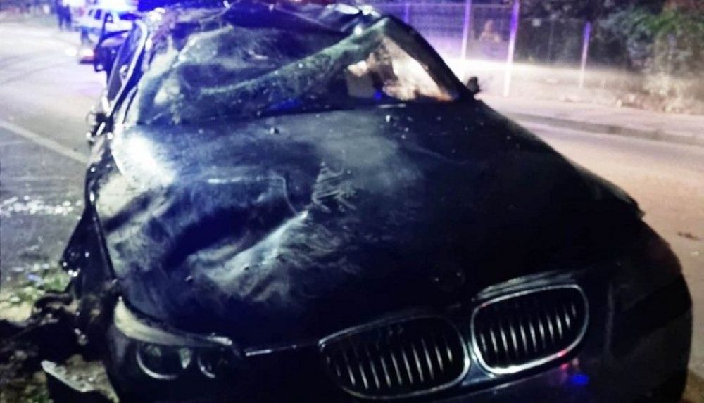 Un BMW s-a izbit în mașina condusă de un botoșănean, rănit dus la spital 