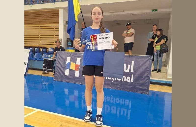 Adelina-Iasmina Airinei, din Săveni, lider național la goluri marcate la junioare III