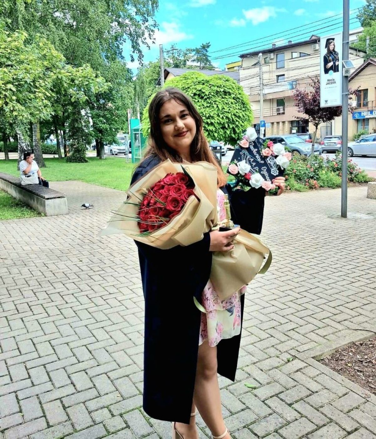 Adelina, tanara din Botosani sefa de promotie.