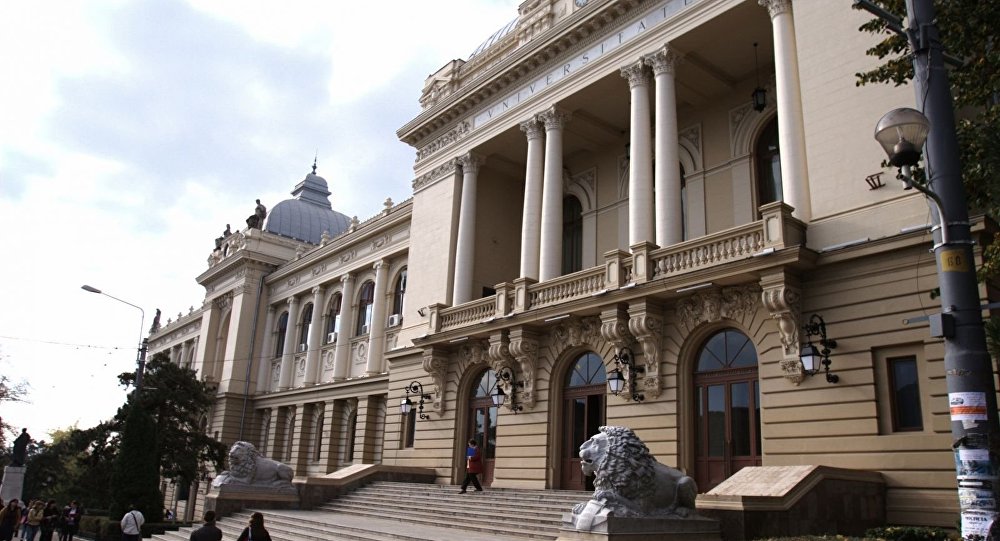Admitere aglomerată la „Cuza” Iași: Cinci specializări au trecut de 5 candidați pe loc