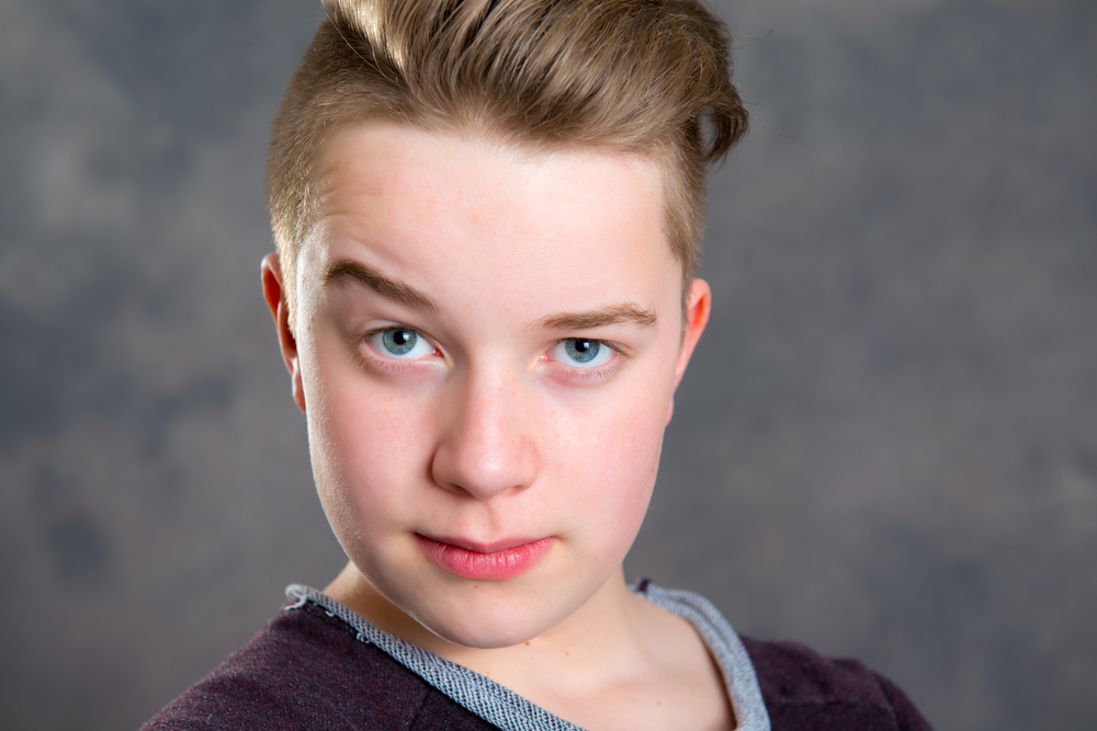 Adolescenții, fără frică: De ce metodele părinților nu mai funcționează și ce le înlocuiește