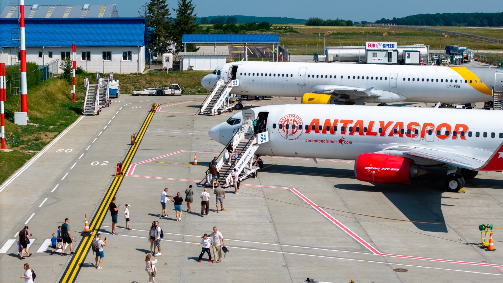 Aeroportul Suceava trece din nou de 100.000 de pasageri într-o lună și urcă în clasamentul național