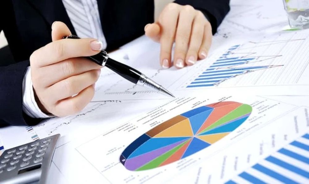 Doar 32 de posturi disponibile pentru botoșănenii cu facultate – LISTA  locurilor de muncă