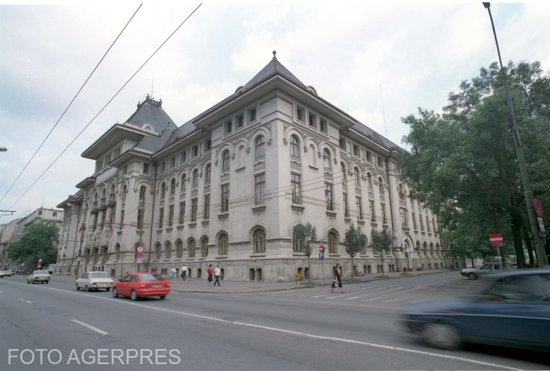 Sondaj CURS: Daniel Băluță, favorit la Primăria Capitalei. Piedone și Ciucu, la egalitate